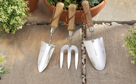 Garden Tools & Equipment