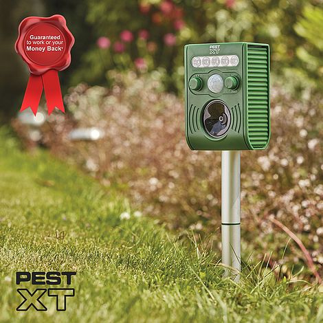 Pest XT Solar Powered Ultrasonic Flash Pest Repeller